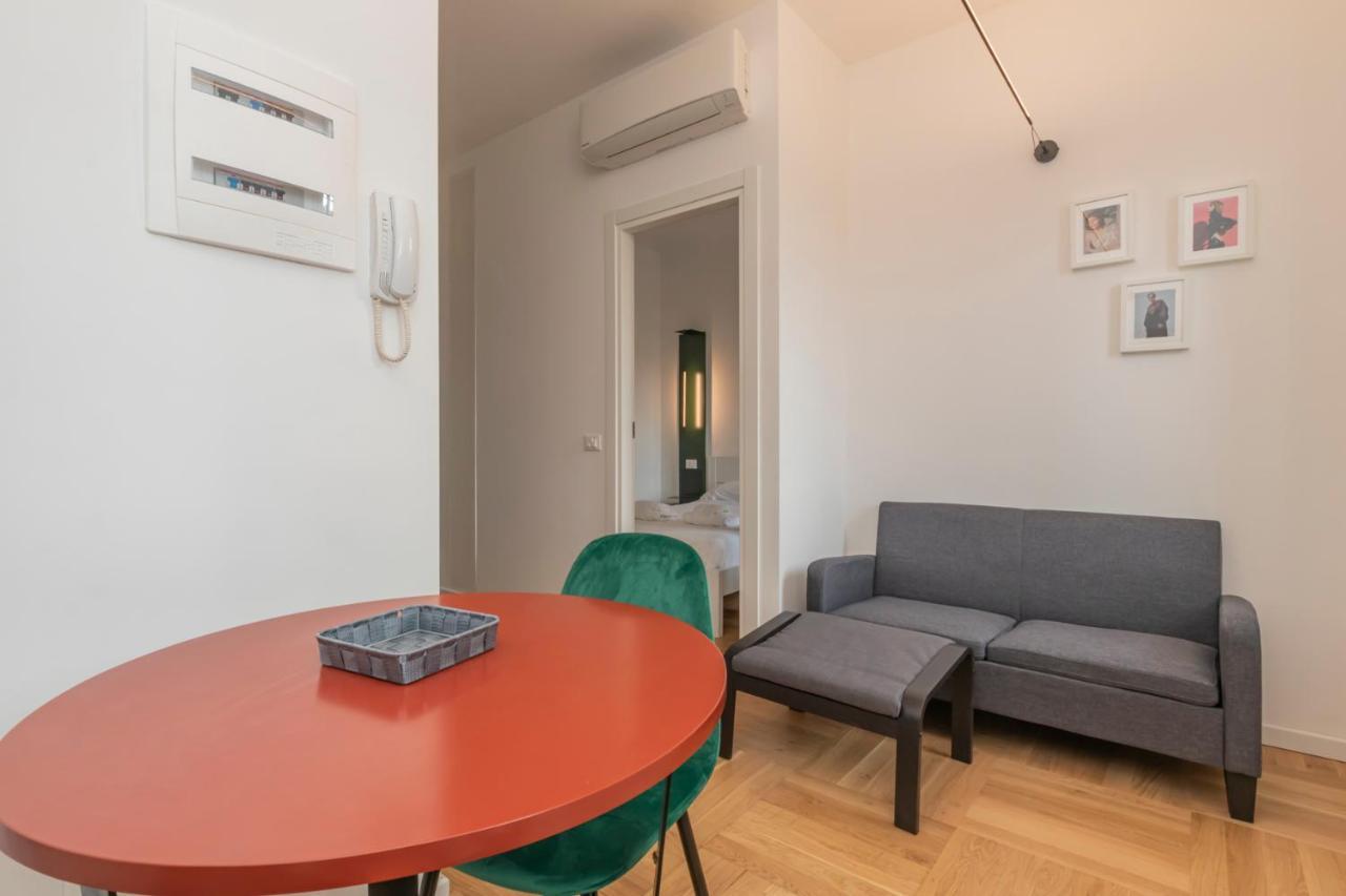 Luxury Apartment Savona 65 ميلان المظهر الخارجي الصورة